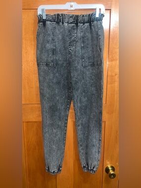 BlankNYC 02YF2800 Black Grey Women’s Denim Joggers Small NWT